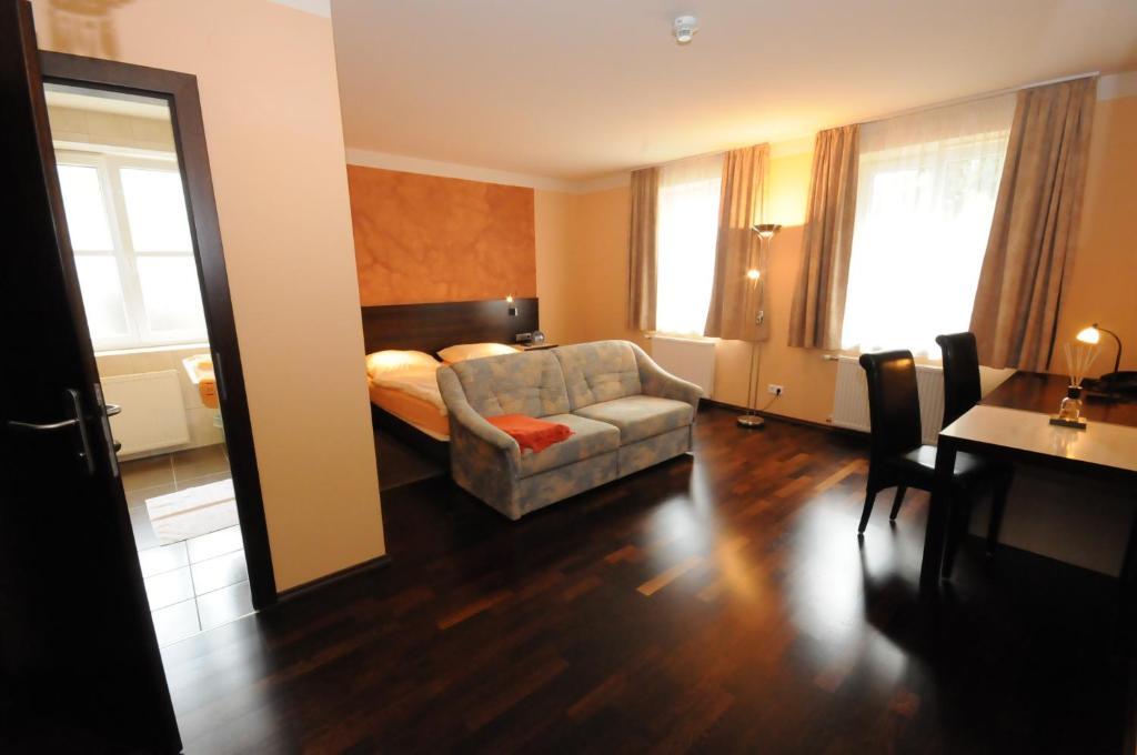 Gasthof Bacher Hotel Villach Esterno foto