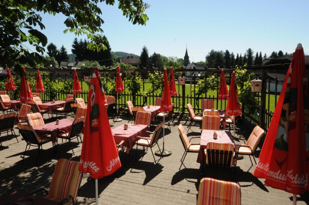 Gasthof Bacher Hotel Villach Esterno foto