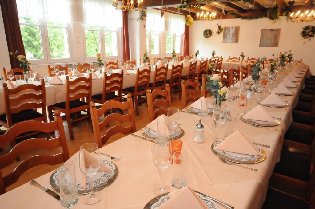 Gasthof Bacher Hotel Villach Esterno foto
